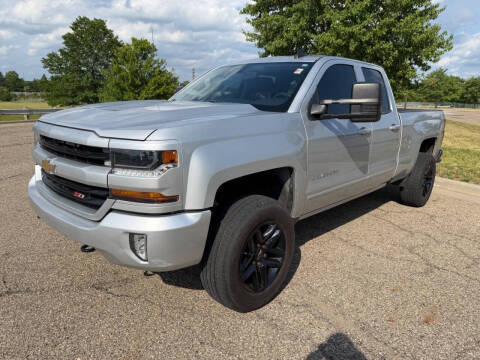 2017 Chevrolet Silverado 1500 LT 4WD photo