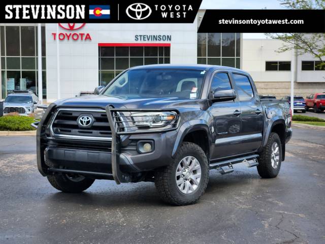 2017 Toyota Tacoma SR5 4WD photo