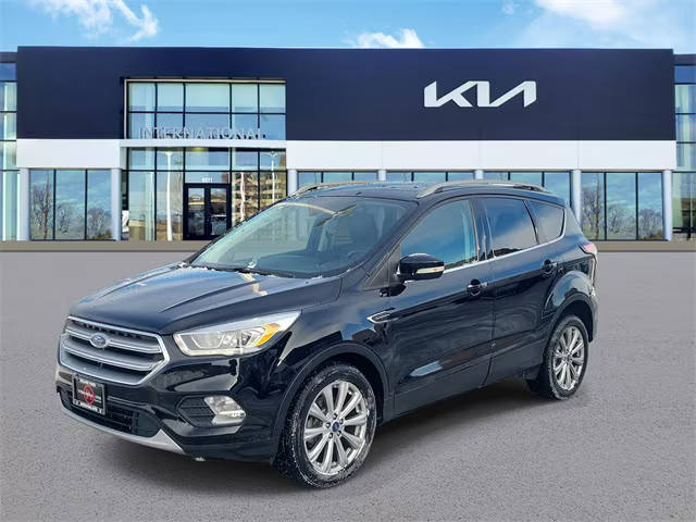2017 Ford Escape Titanium FWD photo