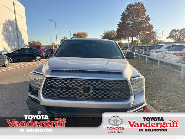 2017 Toyota Tundra SR5 RWD photo