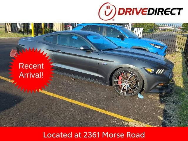 2017 Ford Mustang EcoBoost RWD photo