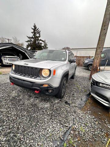 2016 Jeep Renegade Trailhawk 4WD photo