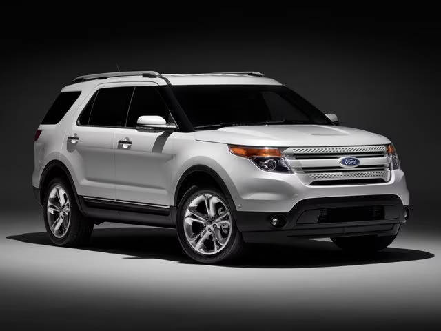 2015 Ford Explorer XLT 4WD photo