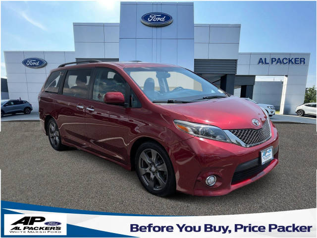 2017 Toyota Sienna SE FWD photo
