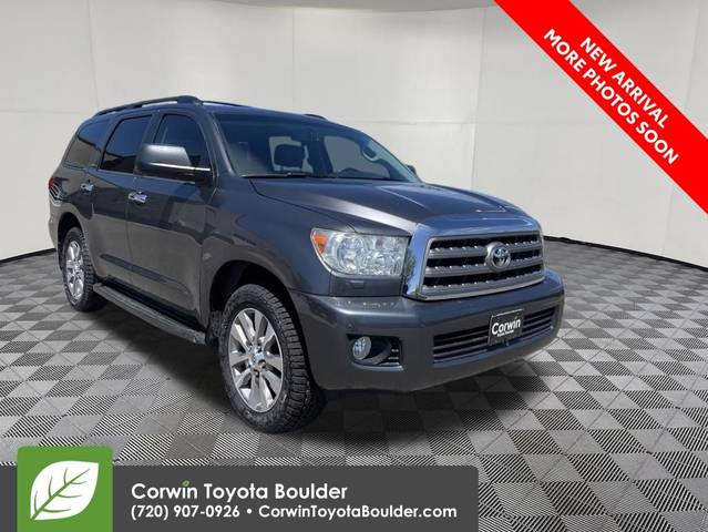 2017 Toyota Sequoia Limited 4WD photo