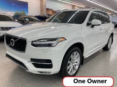 2017 Volvo XC90 Momentum AWD photo