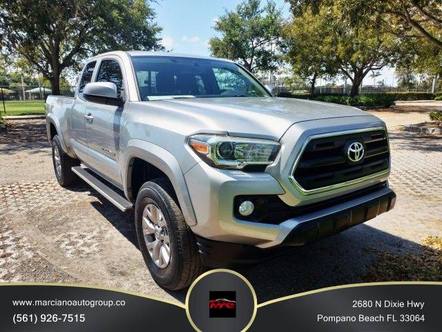 2017 Toyota Tacoma SR5 RWD photo