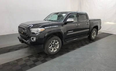 2017 Toyota Tacoma Limited 4WD photo