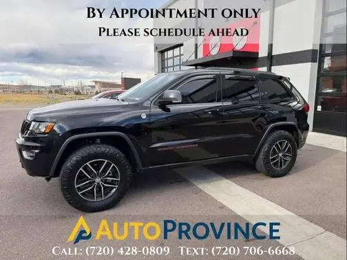 2017 Jeep Grand Cherokee Trailhawk 4WD photo