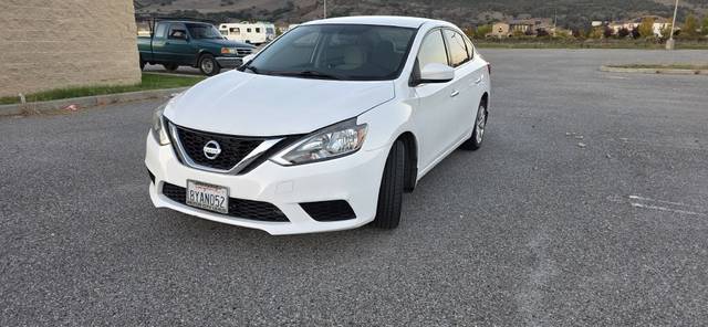 2017 Nissan Sentra S FWD photo