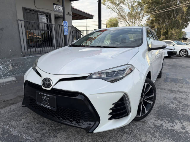2017 Toyota Corolla SE FWD photo