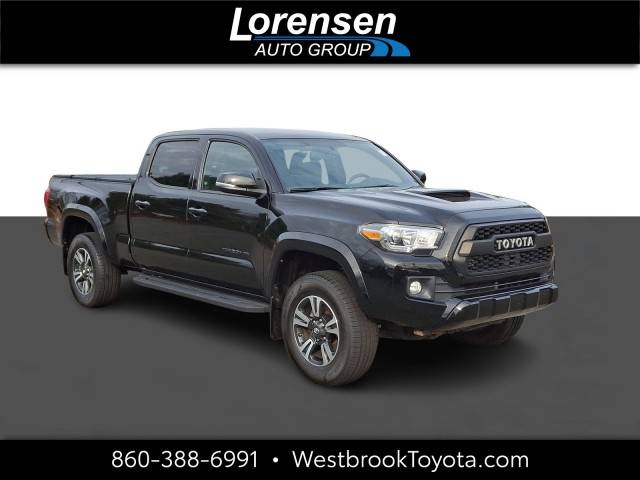 2017 Toyota Tacoma TRD Sport 4WD photo