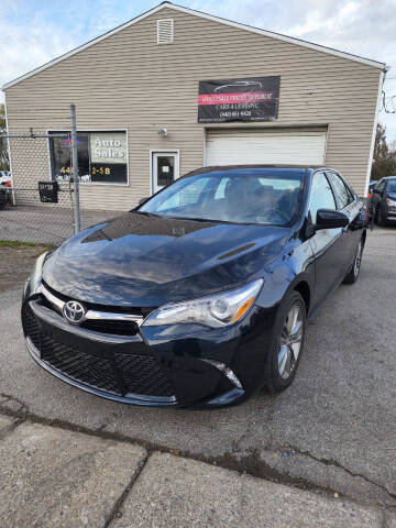 2015 Toyota Camry SE FWD photo