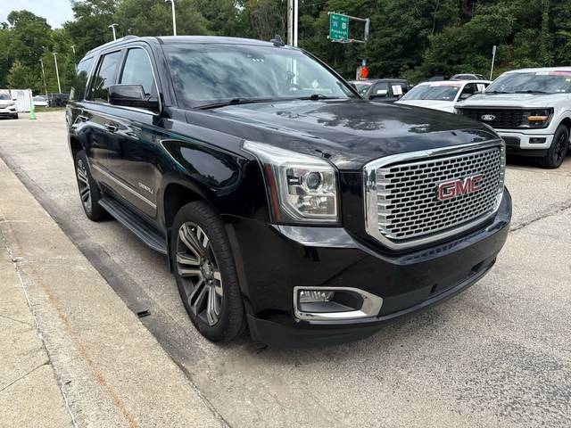 2017 GMC Yukon Denali 4WD photo