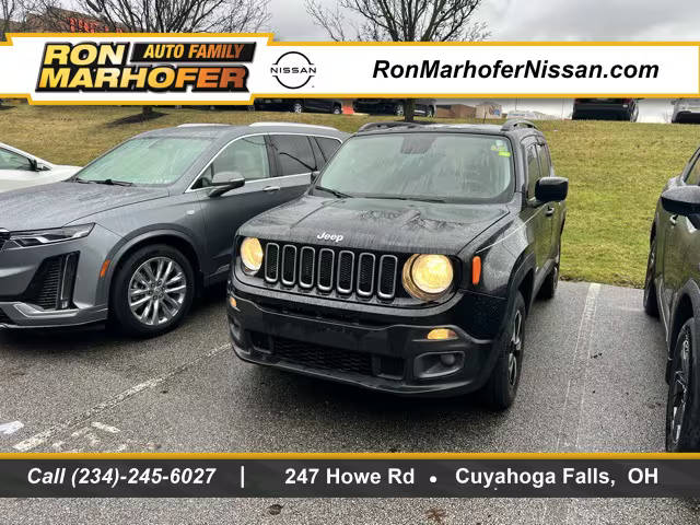 2016 Jeep Renegade Latitude FWD photo