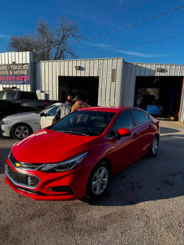 2017 Chevrolet Cruze LT FWD photo