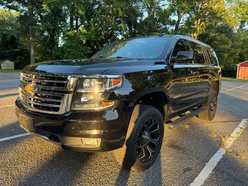 2017 Chevrolet Tahoe LT 4WD photo