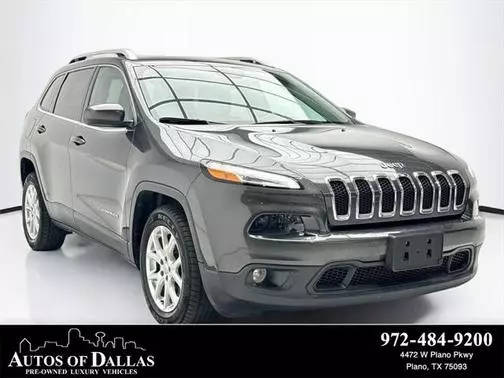 2017 Jeep Cherokee Latitude FWD photo