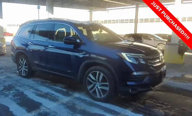 2016 Honda Pilot Elite AWD photo