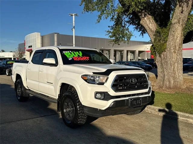 2017 Toyota Tacoma SR5 4WD photo