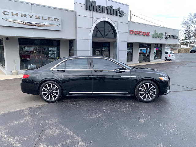 2017 Lincoln Continental Reserve AWD photo