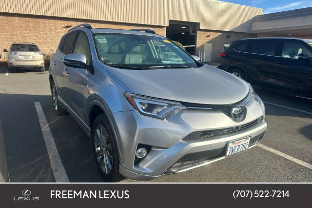 2017 Toyota RAV4 Platinum FWD photo