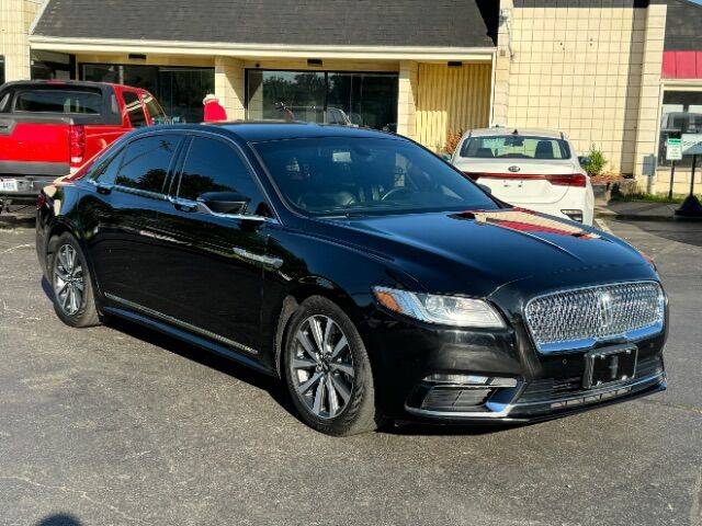 2017 Lincoln Continental Livery AWD photo