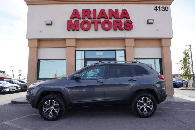 2017 Jeep Cherokee Trailhawk 4WD photo