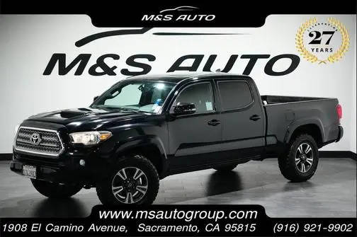 2017 Toyota Tacoma TRD Sport 4WD photo