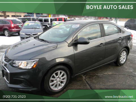 2017 Chevrolet Sonic LT FWD photo