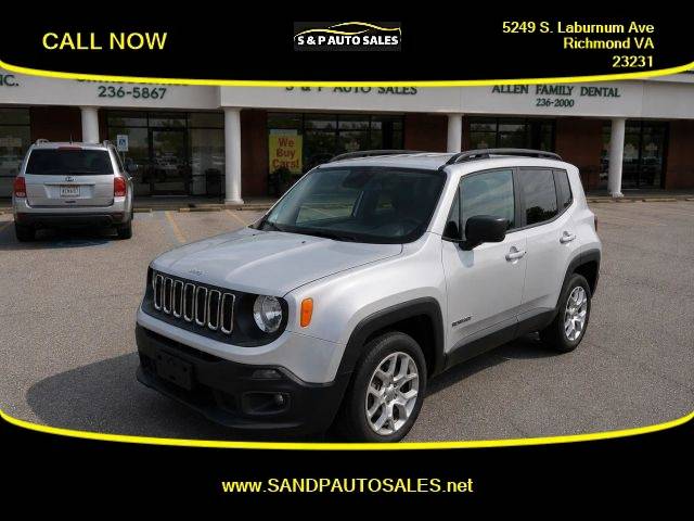 2016 Jeep Renegade Latitude 4WD photo