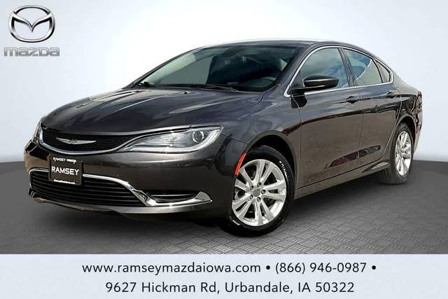 2016 Chrysler 200 Limited FWD photo