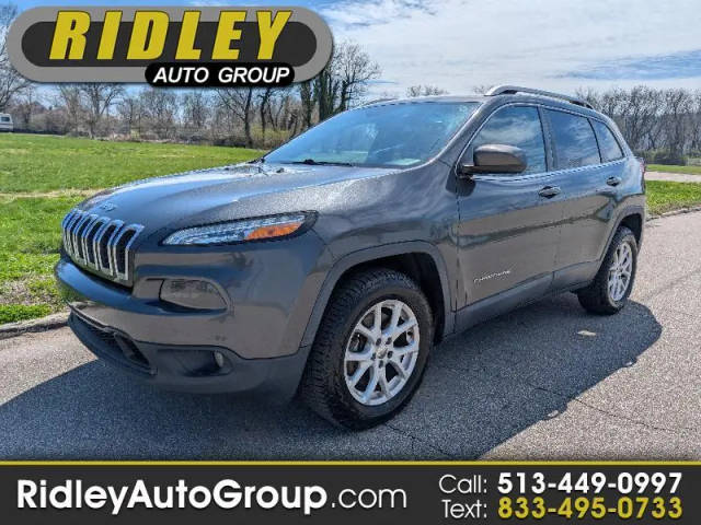 2016 Jeep Cherokee Latitude 4WD photo