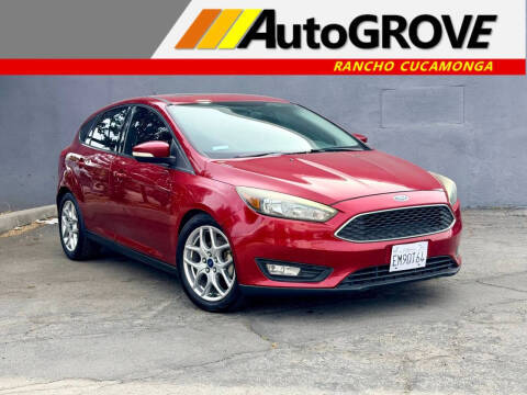 2015 Ford Focus SE FWD photo