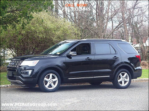 2016 Ford Explorer XLT 4WD photo