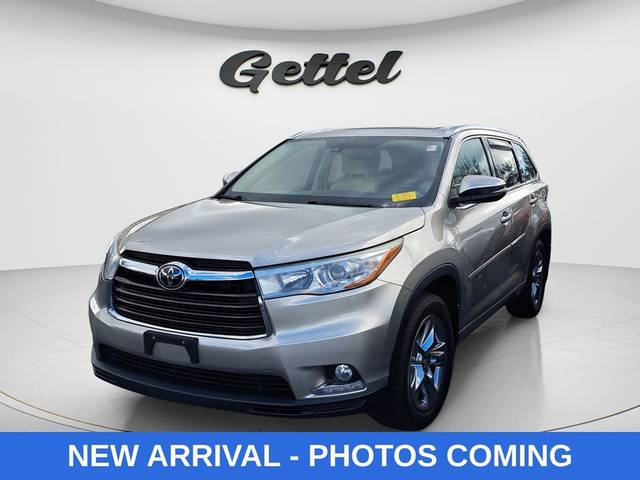 2016 Toyota Highlander Limited Platinum AWD photo