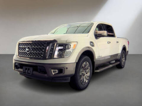 2017 Nissan Titan Platinum Reserve RWD photo