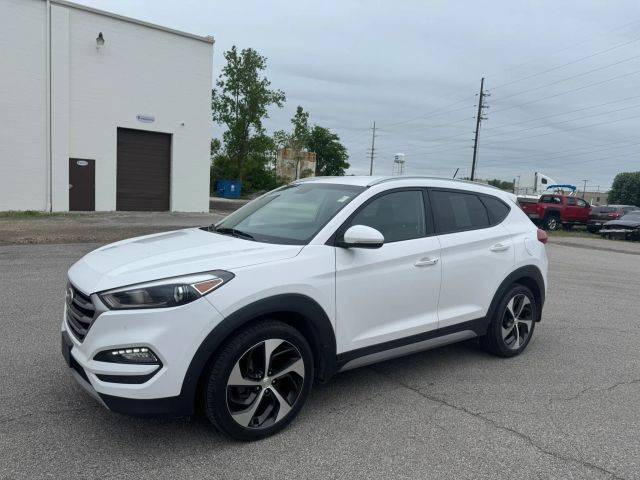 2017 Hyundai Tucson Sport AWD photo