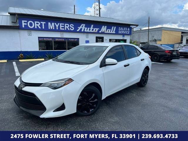 2017 Toyota Corolla LE FWD photo