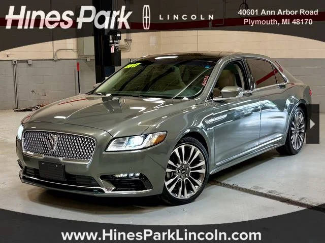 2017 Lincoln Continental Reserve AWD photo
