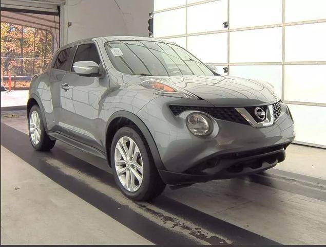 2017 Nissan Juke S FWD photo