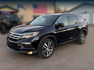 2016 Honda Pilot Touring AWD photo