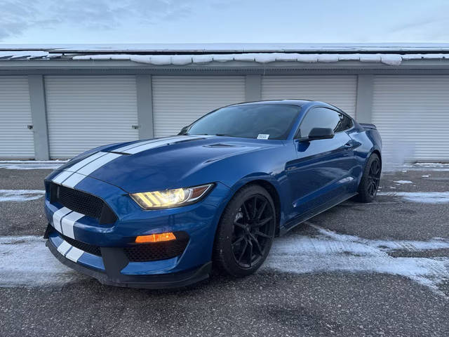 2017 Ford Mustang Shelby GT350 RWD photo