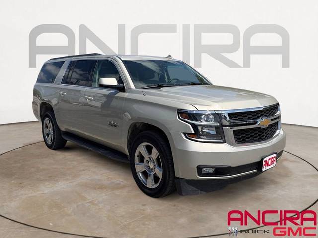 2016 Chevrolet Suburban LT RWD photo