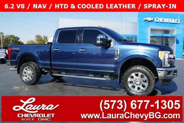 2017 Ford F-250 Super Duty Lariat 4WD photo