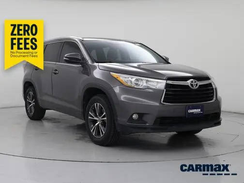 2016 Toyota Highlander XLE FWD photo