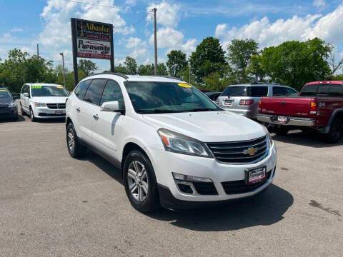 2016 Chevrolet Traverse LT FWD photo