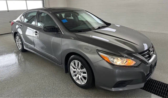 2017 Nissan Altima 2.5 S FWD photo