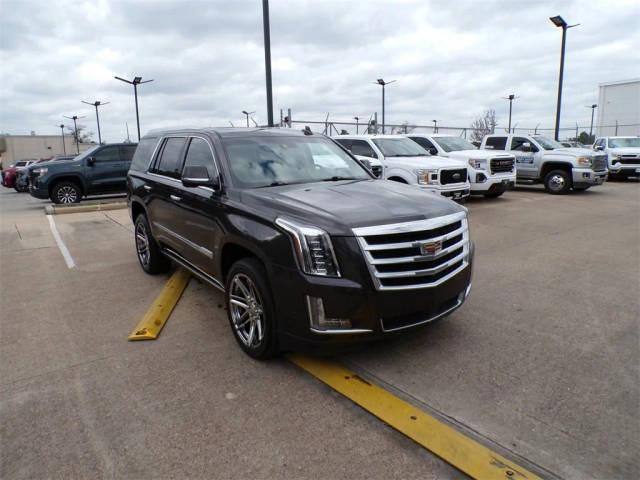 2017 Cadillac Escalade Premium Luxury 4WD photo