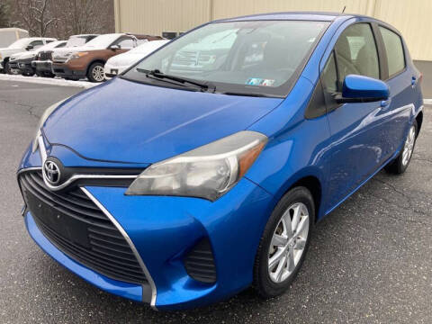2017 Toyota Yaris LE FWD photo